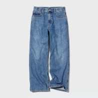 Women’s Baggy Jeans