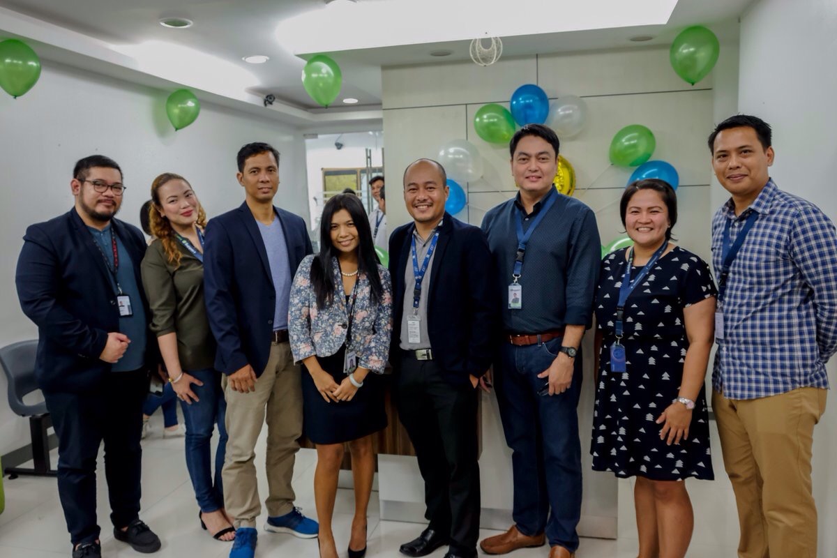 iSupport Worldwide Officers at the handover ceremony of the new site at Robinsons Cyberscape in Ortigas