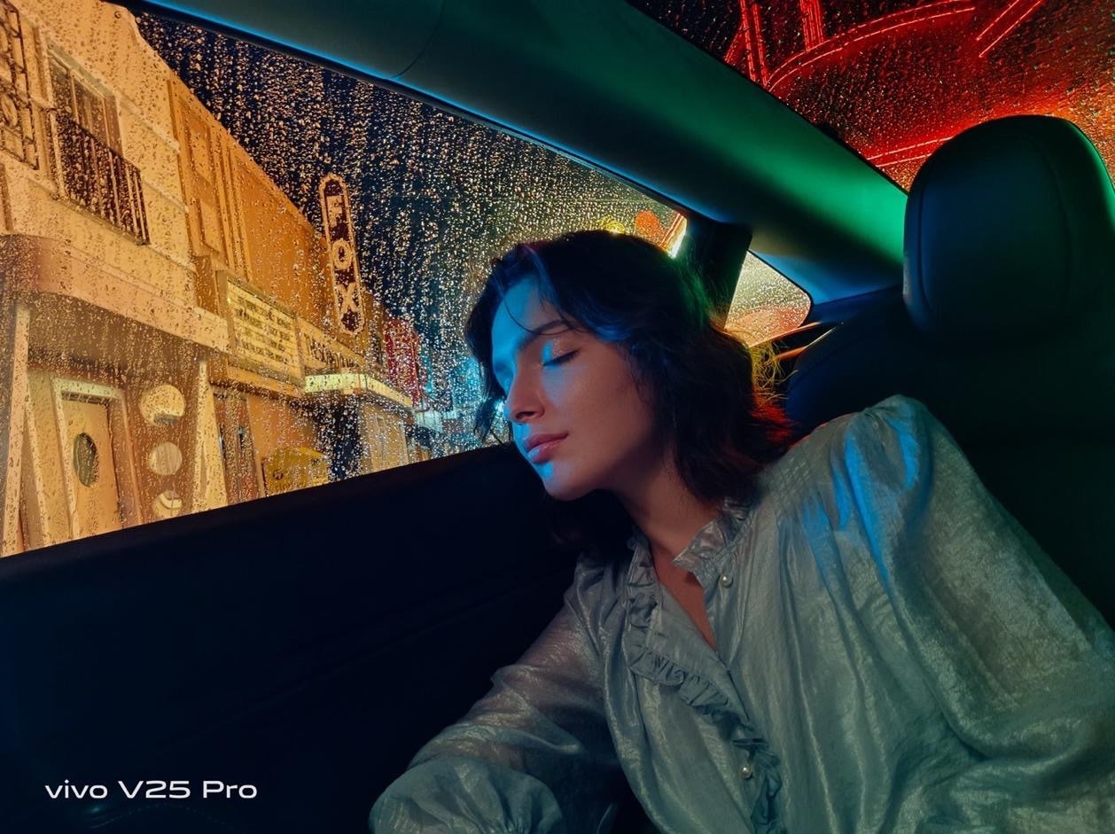 vivo v25 series features enhanced night photography